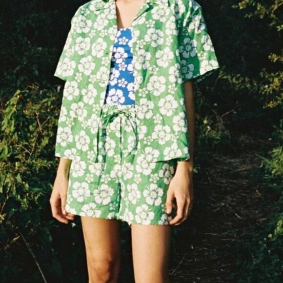 Holiday the Label (Em on Holiday) Linen Shorts Size S - Picture 3 of 6